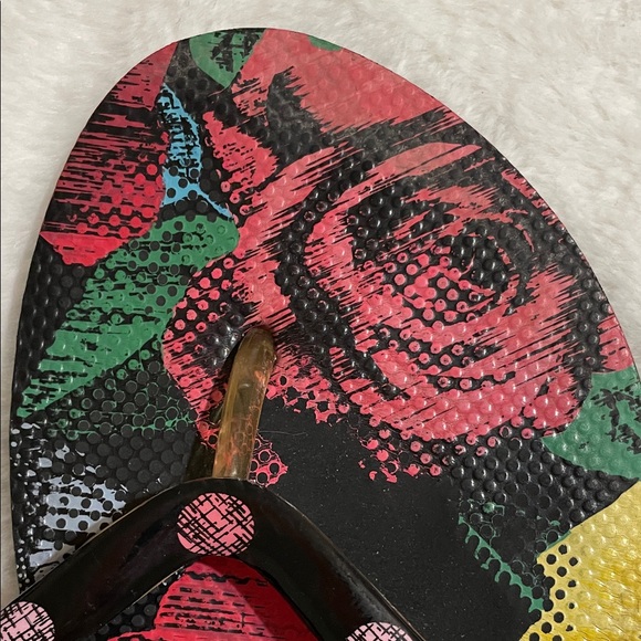 Vera Bradley Women's Floral Sandals - Picture 9 of 11